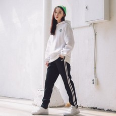 KISPO Girls 女童 Winkroy 2 線訓練上裝和下裝套裝