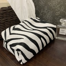 Karis 人字紋棉質面紙盒, A06