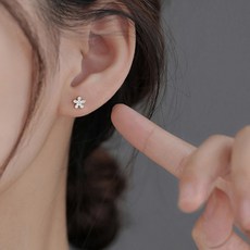 젤루나 여성용 써지컬 미니 큐빅 플라워 꽃 바벨 볼 피어싱 P-683 2p
