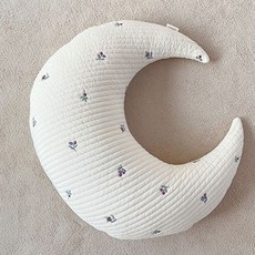 Malolotte 絎縫刺繡C型哺乳靠墊, 紫莓款