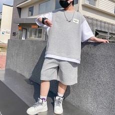 Arbe 男童犀牛圖案上下套裝