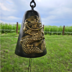 古晉島黃龍富者風鈴, 棕色