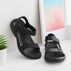 GODSHOE 女款Leba情侶涼鞋