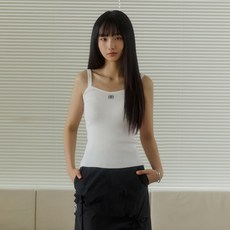 EGOIST 女款刺繡亮點修身針織背心 ES2BO405