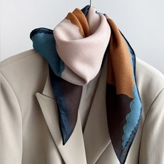 Vavisoo Solland 觸感方形圍巾