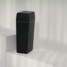 Lema 按壓式方形垃圾桶 20L, 1個, 金黑色