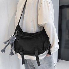 CCREANG 郵差斜背包 1067