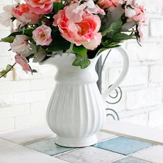 壺形花瓶, 白色