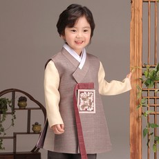 The Ye Hanbok Boys 236 一月郎韓服套裝