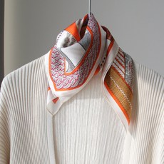 Vavisoo 100%絲綢 Meldaround 小方巾