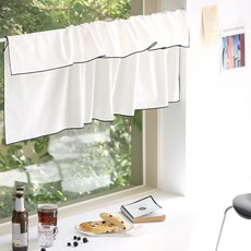 BELLELIFE 簡約線條短窗簾, 白色