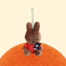 매니어리틀 고양이 안은 미피 미니 키링 인형, 브라운, 1개, 8cm