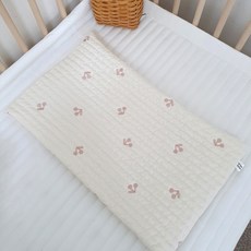 櫻桃刺繡絎縫枕套, 象牙白