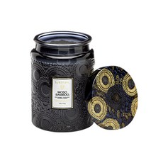 VOLUSPA 圖騰壓紋玻璃罐香氛蠟燭 510g, 1罐, 竹子黑麝香檜木香