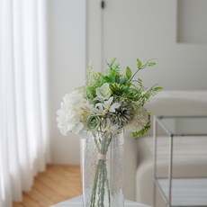 Haru Gonggan 粉彩混搭人造迷你花束, 綠色