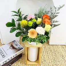 블뤼엔_화병과함께 선물하는 감동의 꽃다발(대), 오렌지, 1세트