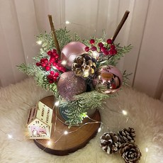 Lovely Farm 聖誕裝飾品中心飾品 + 木屋LED燈飾組, 粉紅色, 1套