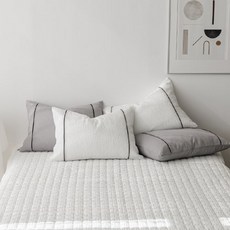 Minimal& 泡泡紗夏季絎縫保潔墊, 白色