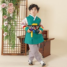 春亞紡男童三角銅鐵戈里+背心+褲子韓服套裝