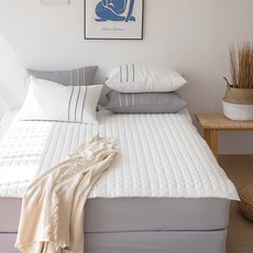 溫和竹纖維固定帶夏季絎縫墊, 白色