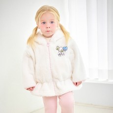 mollimelli Sweet Bunny 柔軟連帽外套