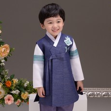The Ye Hanbok 男童刺繡韓服套裝