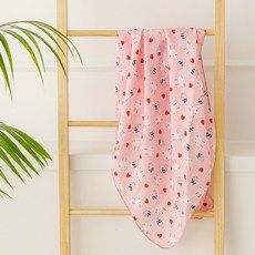 MerryTwoTwo 草莓兔夏季人造絲被, 粉紅色