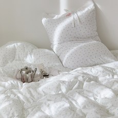 maatila Little Sleepy 60支紗阿薩純棉蕾絲鋪棉涼被, 玫瑰細肩帶上衣