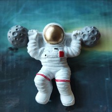 Cleanis 宇航員造型冰箱磁鐵, 鍛煉