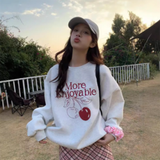 PEONIST 圓領寬鬆櫻桃印花長袖T恤