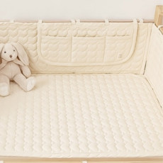 AiRabbit 愛心加厚嬰兒床圍欄 Stokke相容 大型, 淺米色