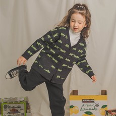 amare illael 兒童字母緹花開襟衫