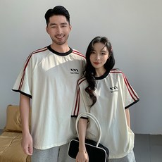 Family C 紅線家庭短袖T恤