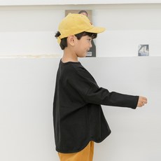 VAVKID'S 素色簡約長袖上衣