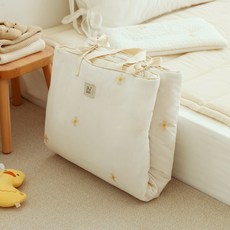ChezBebe 小花刺繡睡墊 60支棉, 象牙白