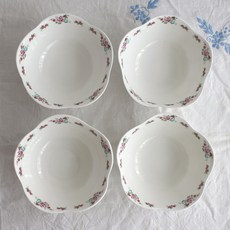 LOKO LIVING 花朵圖案迷你骨瓷花邊碗 S號, 白色的, 4個