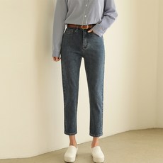 BBAEBBAE 女款半寬鬆修身直筒牛仔褲