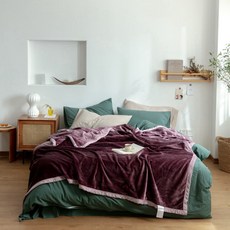 Agnes法蘭絨毯子