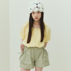 에스엠투 프릴 반팔 블라우스