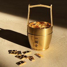 Lead home 丙午年 財運 健康 幸運 黃金 水桶 風水 室內裝飾 小物件 金條, 金色