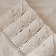 Bellement 嬰幼兒用頂級竹棉紗布手帕 夢幻兔子3入 + 小森林2入組合