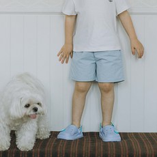 朵姆露 兒童涼感透氣沙沙材質徽章短褲