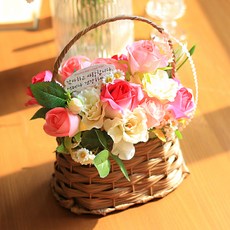 愛心玫瑰絲綢花人造花花籃, 粉紅色, 1個