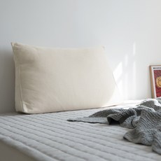 eblank 素色3角形靠枕, 面霜