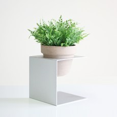 Garden in the City 鋼製花盆架, 銀色, 1個