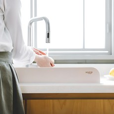 vuca living 簡易黏貼矽膠水槽擋水板, 1個, 乳霜