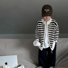 Yubli兒童款Papyong條紋圓領拉鍊夾克