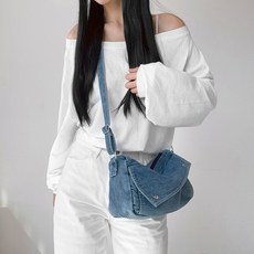 FROMHEAVEN Cavique 復古水洗丹寧牛仔口袋斜背包 H950, 淺丹寧