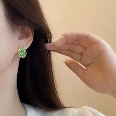 젤루나 여성용 럭셔리 크리스탈 라운드 여성 귀걸이 P-498