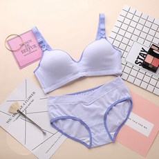 WBB 簡約素色哺乳內衣+內褲 WBO524